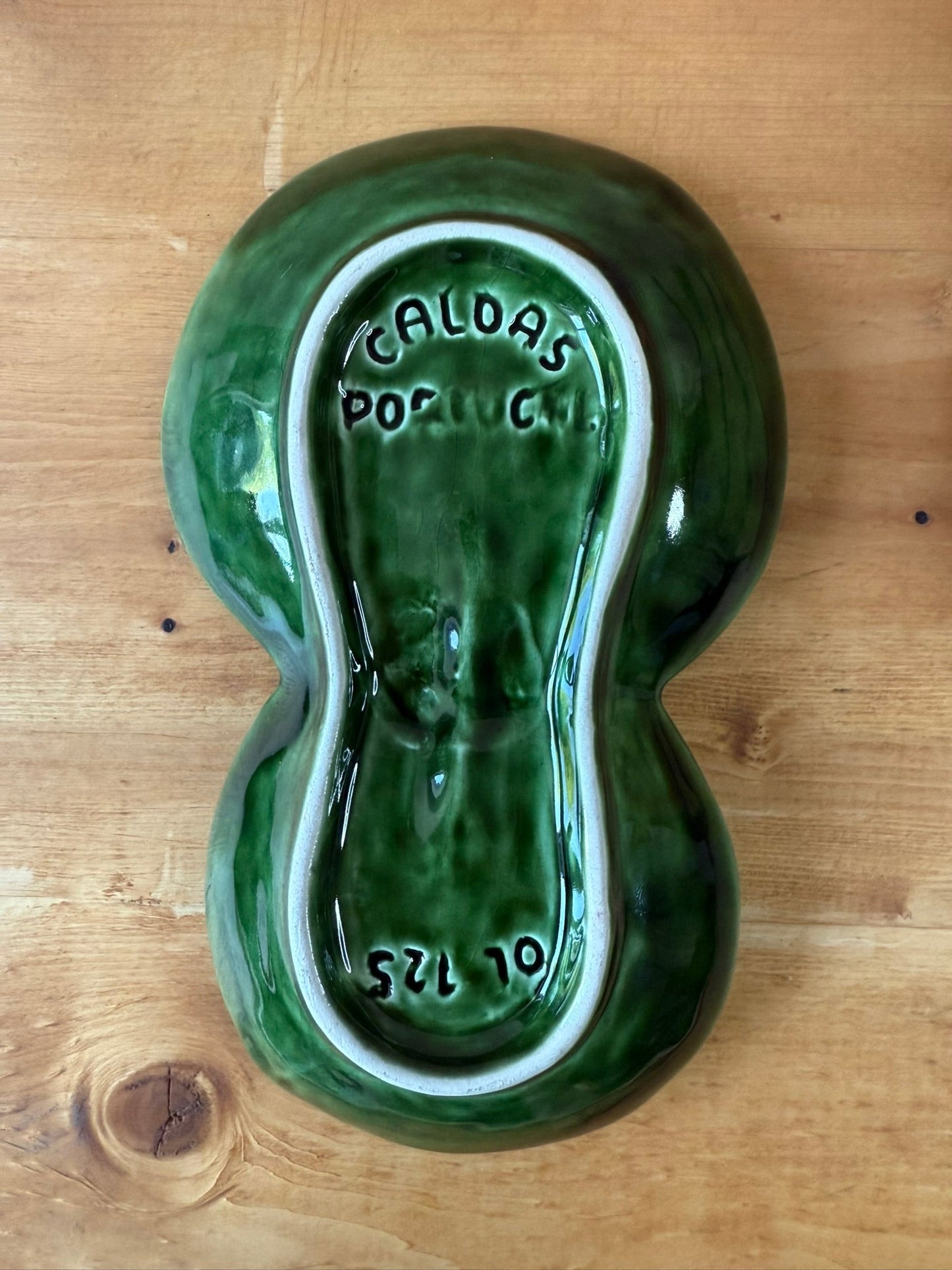 Caldas de Rainha Cabbage Leaf and Olive Dish