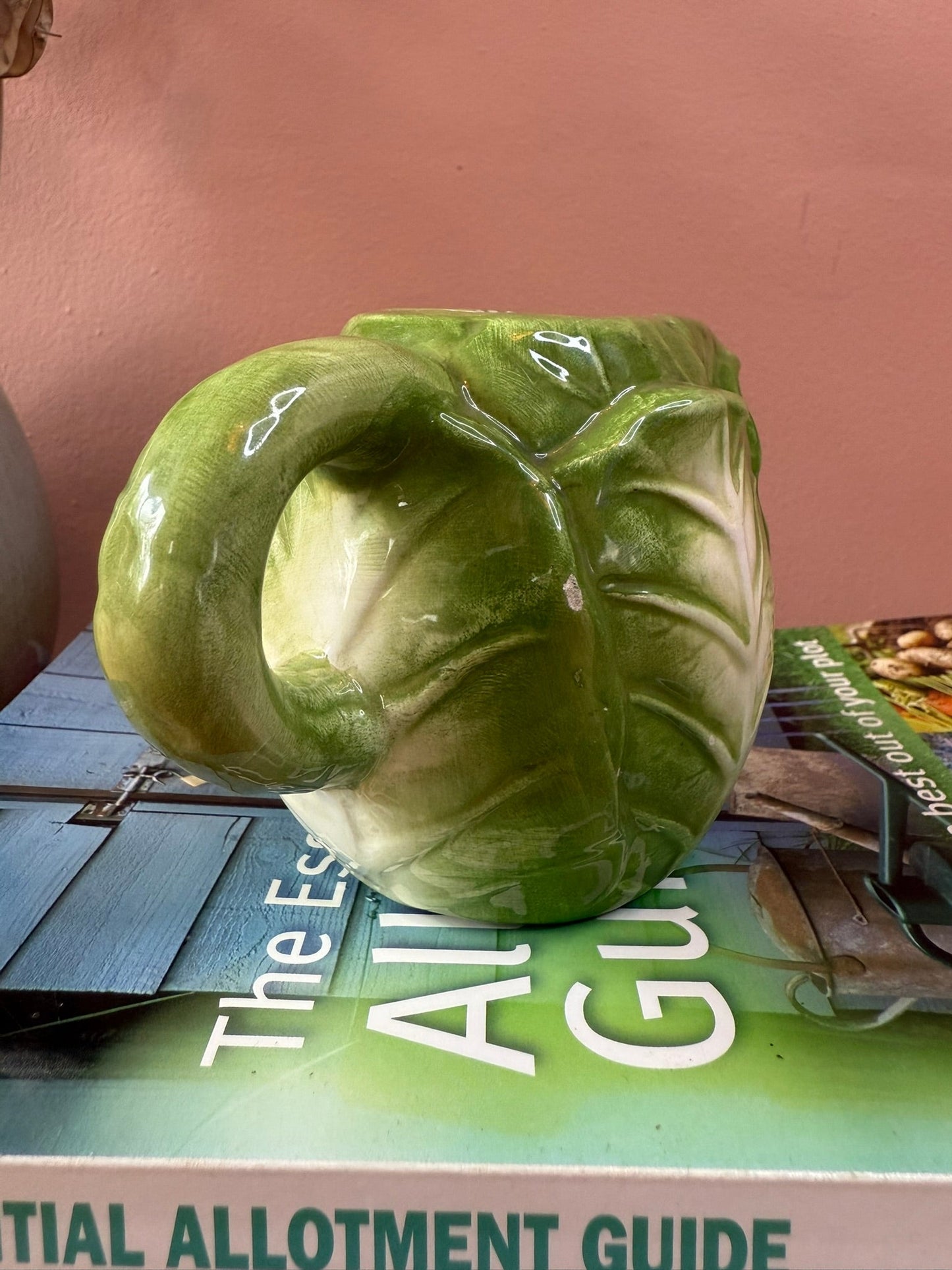 Cabbage Leaf Milk and Sugar Set